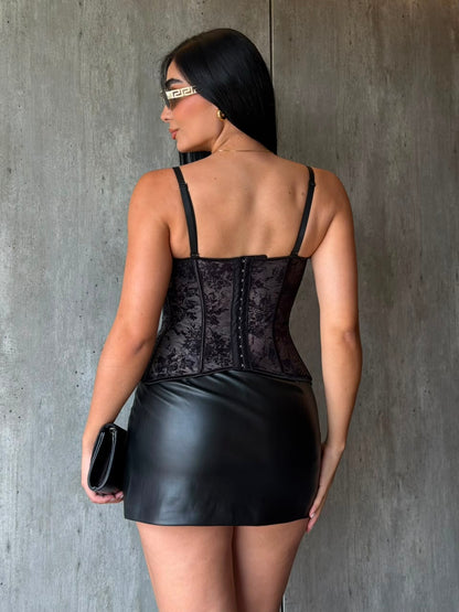 Corset negro con flores